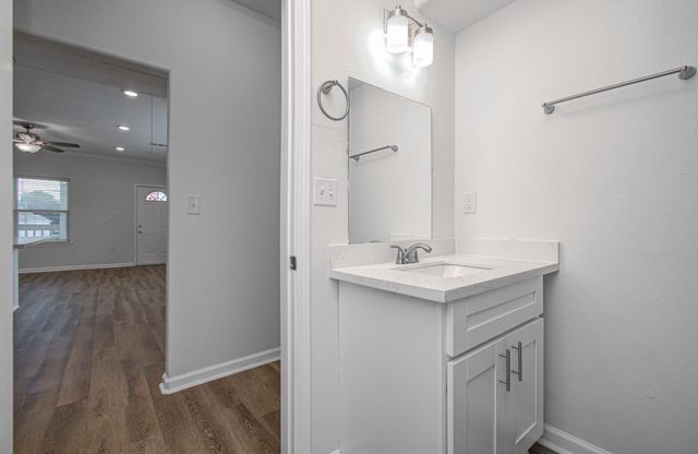 2617 Avenue L, Galveston, TX 77550