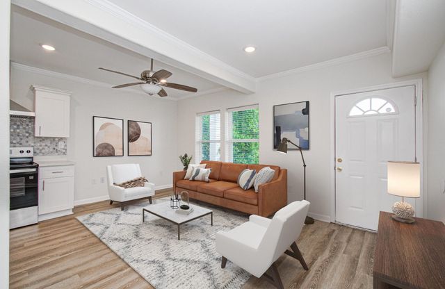 2617 Avenue L, Galveston, TX 77550