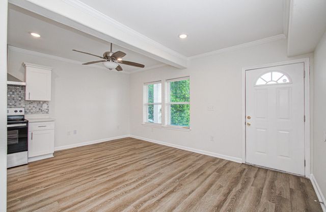 2617 Avenue L, Galveston, TX 77550