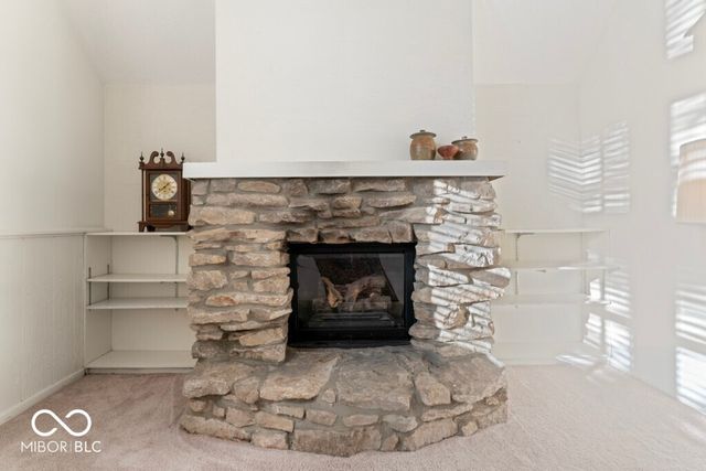 2447 N East Raintree Drive, New Castle, IN 47362