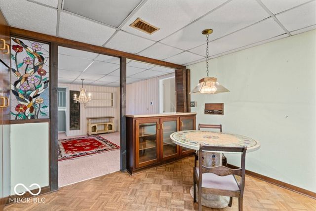 2447 N East Raintree Drive, New Castle, IN 47362