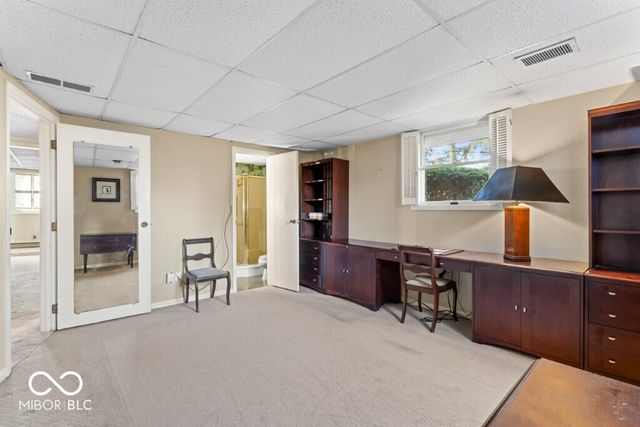 2447 N East Raintree Drive, New Castle, IN 47362