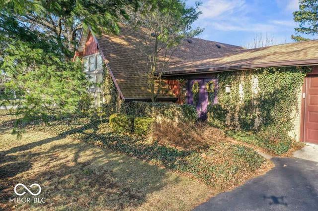 2447 N East Raintree Drive, New Castle, IN 47362