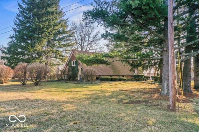 2447 N East Raintree Drive, New Castle, IN 47362