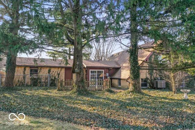 2447 N East Raintree Drive, New Castle, IN 47362