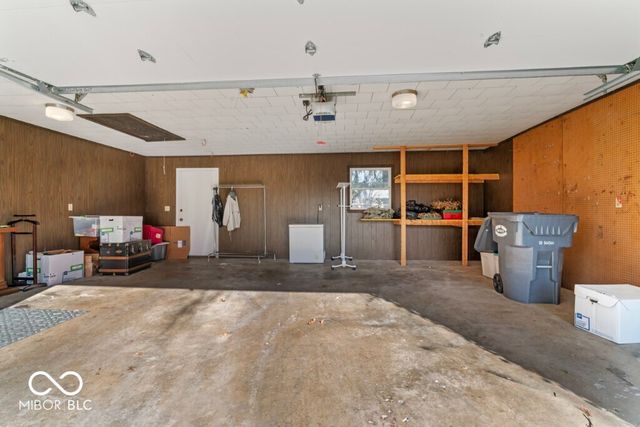 2447 N East Raintree Drive, New Castle, IN 47362