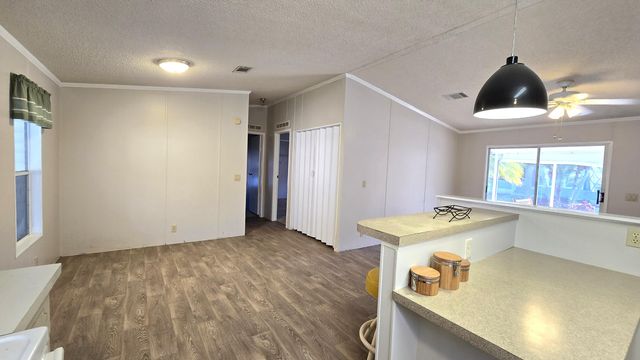 5680 Hemingway Court 15, Fort Pierce, FL 34982