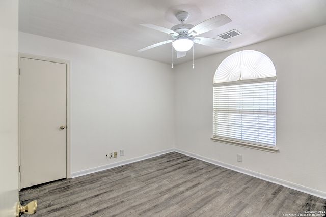 7423 BELMONT PL, San Antonio, TX 78240