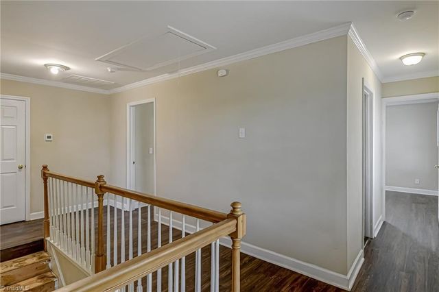 4341 Becks Park Lane, Winston-salem, NC 27106