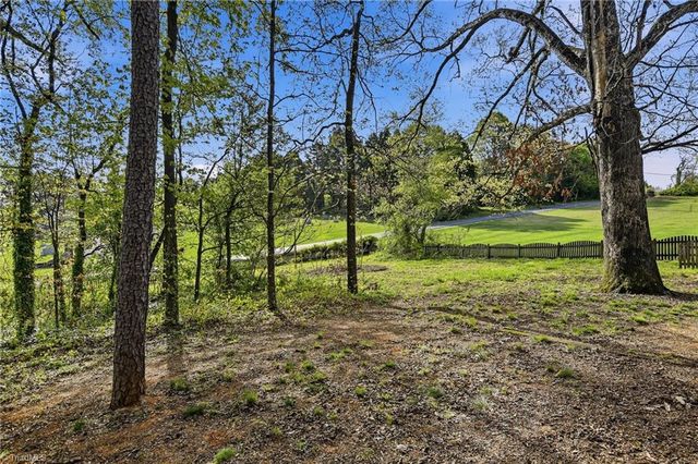 4341 Becks Park Lane, Winston-salem, NC 27106