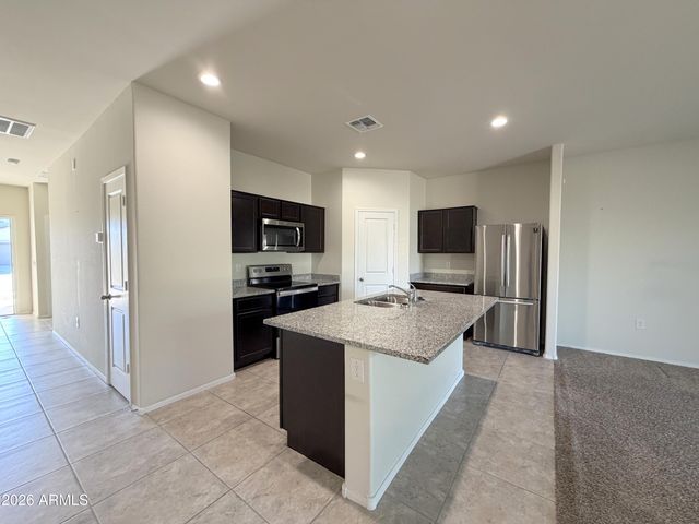 1726 W PINKLEY Avenue, Coolidge, AZ 85128