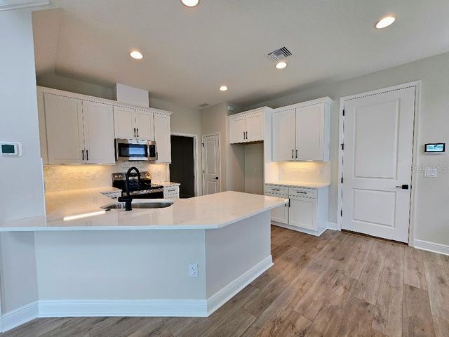 7749 93RD STREET N, Seminole, FL 33777