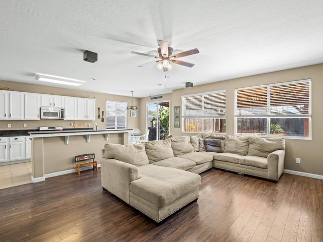 6645 E Braly, Fresno, CA 93727