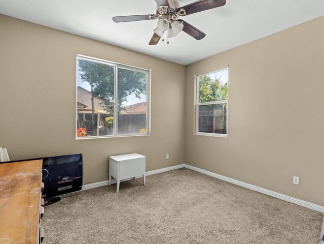 6645 E Braly, Fresno, CA 93727
