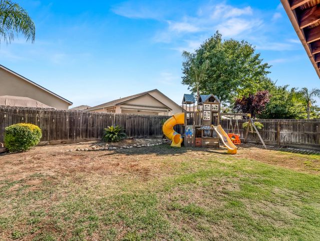 6645 E Braly, Fresno, CA 93727