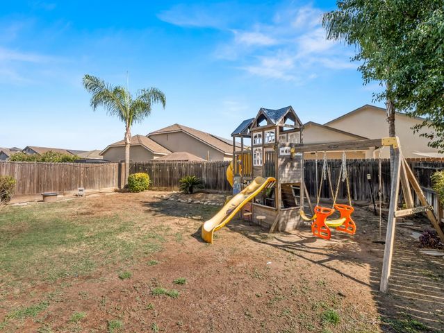 6645 E Braly, Fresno, CA 93727