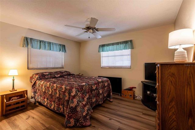 1830 OAK FOREST DRIVE S, Clearwater, FL 33759