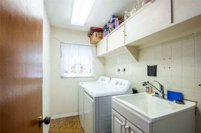 1830 OAK FOREST DRIVE S, Clearwater, FL 33759