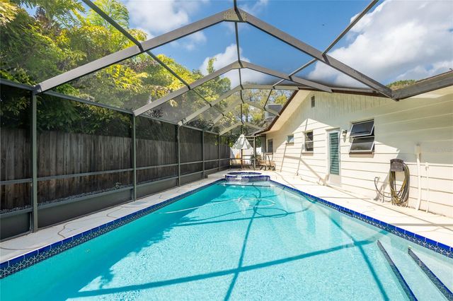 1830 OAK FOREST DRIVE S, Clearwater, FL 33759