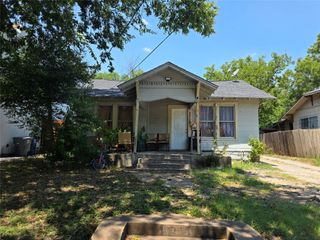5209 Parry Avenue, Dallas, TX 75223