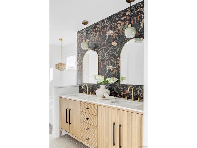 2395 Sandpiper Dr, Lafayette, CO 80026