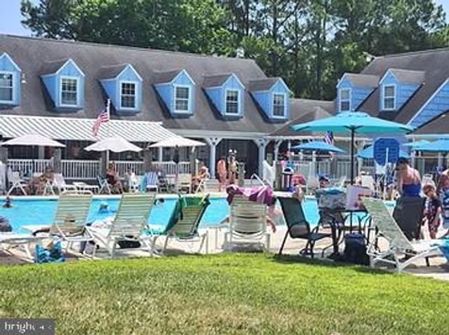 3 BAY VISTA DR, Berlin, MD 21811