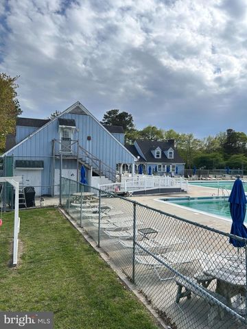3 BAY VISTA DR, Berlin, MD 21811