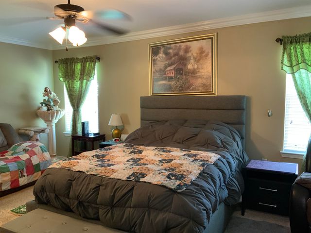 9682 Misty Meadow Lane, Navarre, FL 32566