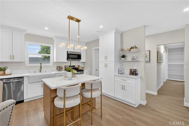 5651 Babb, Riverside, CA 92503