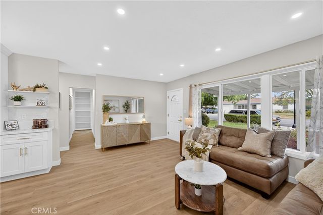 5651 Babb, Riverside, CA 92503
