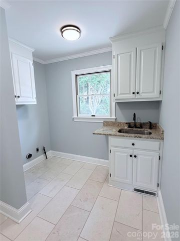 813 Rothmoor Drive, Concord, NC 28025