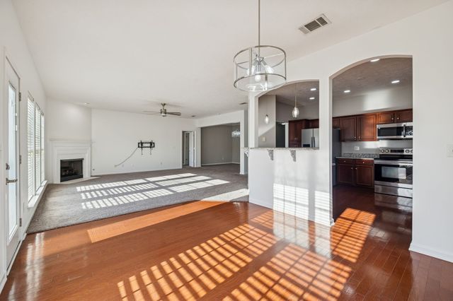 821 Northstar Ct, Old Hickory, TN 37138