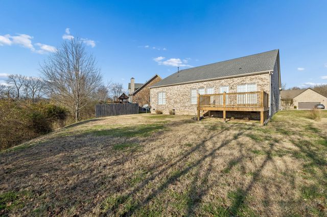 821 Northstar Ct, Old Hickory, TN 37138