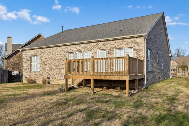 821 Northstar Ct, Old Hickory, TN 37138