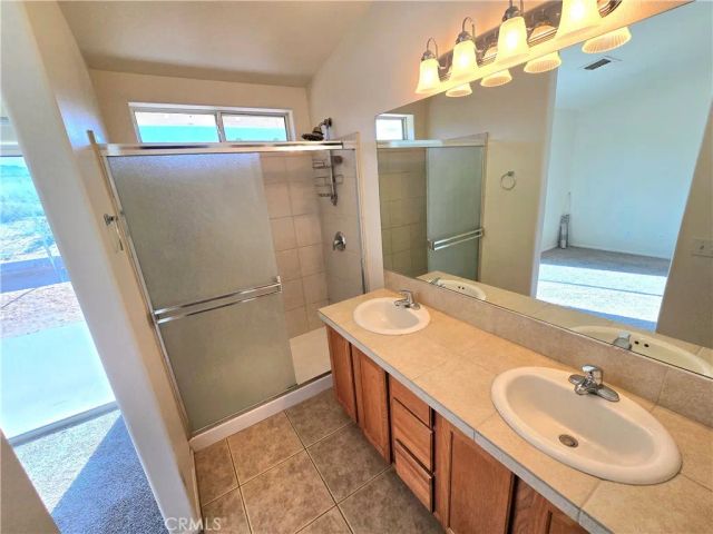 6543 Ivanpah, 29 Palms, CA 92277