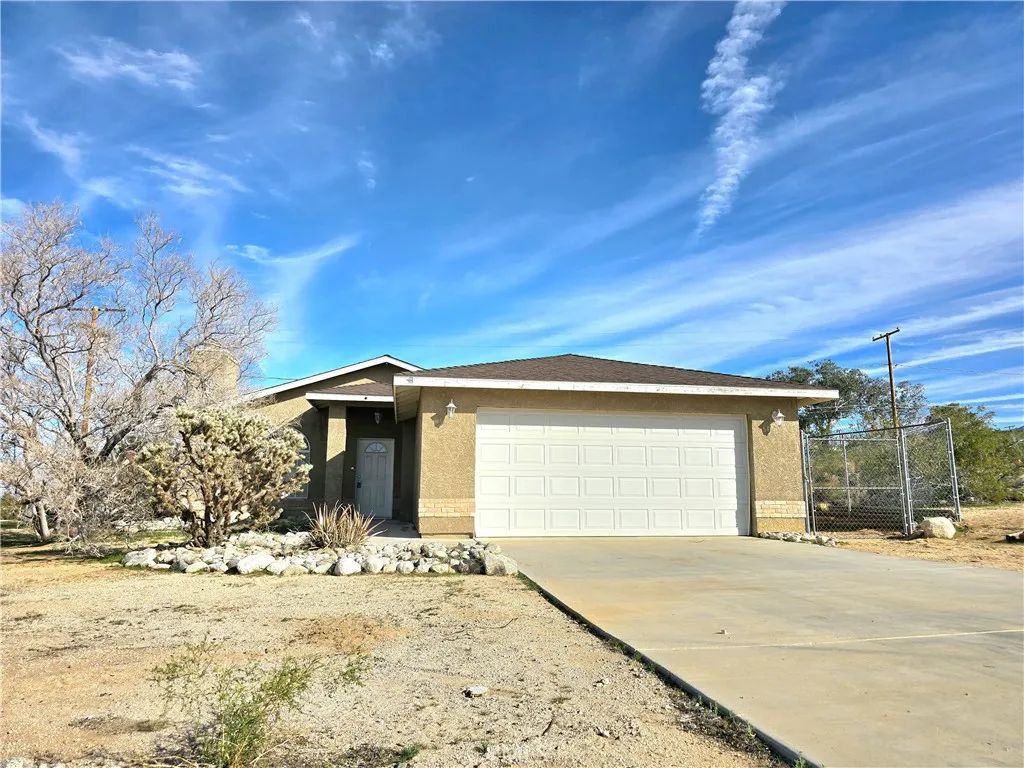 6543 Ivanpah, 29 Palms, CA 92277