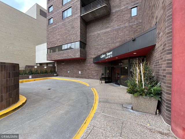26 10th Street W 803, Saint Paul, MN 55102