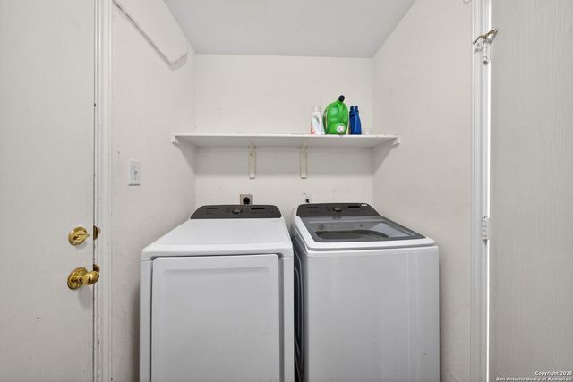 34 Dunthorte, San Antonio, TX 78250