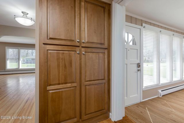 3108 Hewitt Ave, Louisville, KY 40220