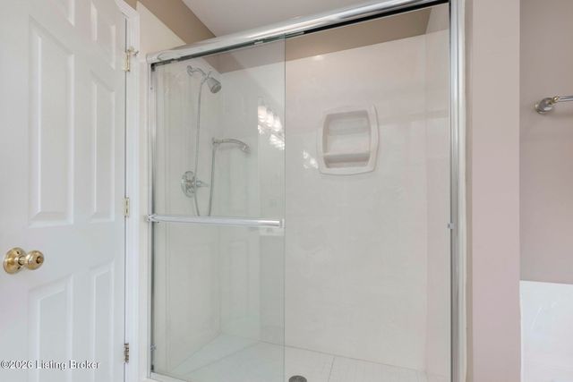 3108 Hewitt Ave, Louisville, KY 40220