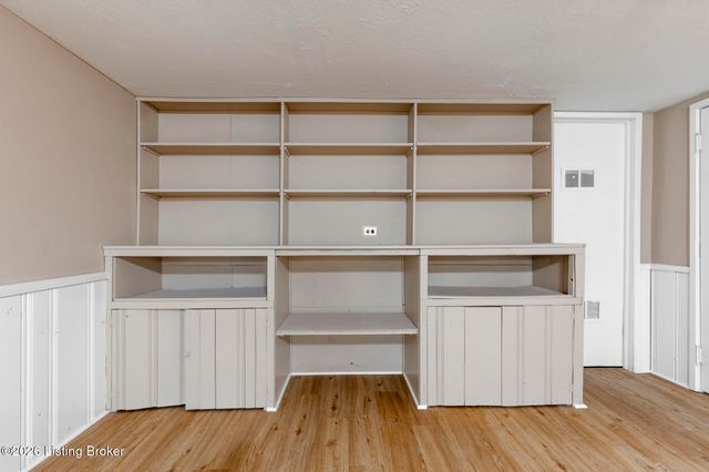 3108 Hewitt Ave, Louisville, KY 40220