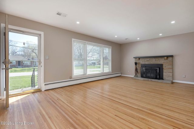 3108 Hewitt Ave, Louisville, KY 40220