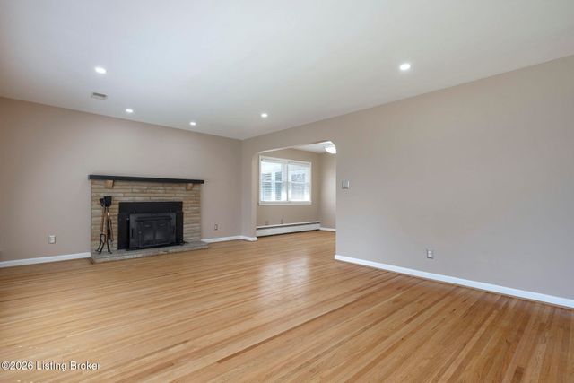 3108 Hewitt Ave, Louisville, KY 40220