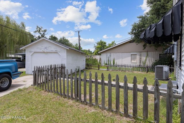 612 Hacker Street, New Iberia, LA 70560