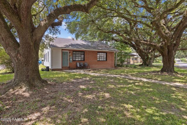 612 Hacker Street, New Iberia, LA 70560