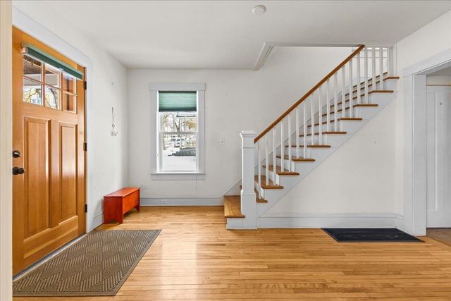 185 Maple Street, Burlington, VT 05401