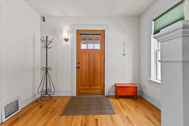 185 Maple Street, Burlington, VT 05401