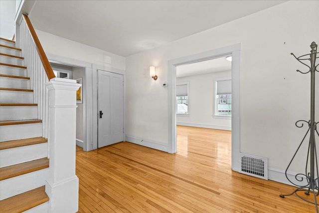 185 Maple Street, Burlington, VT 05401