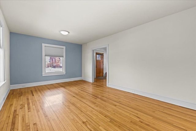 185 Maple Street, Burlington, VT 05401