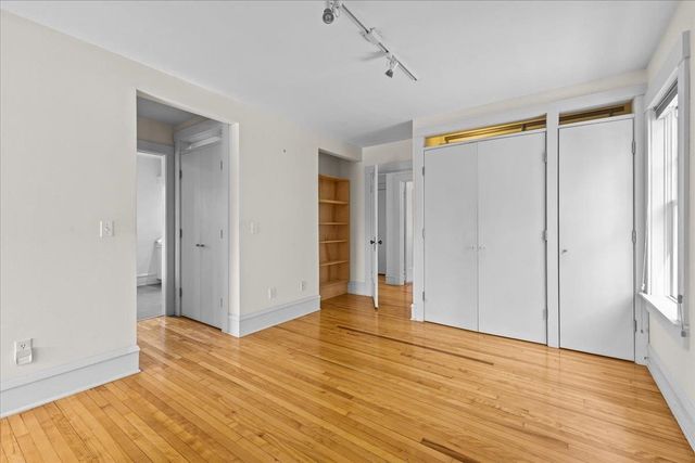 185 Maple Street, Burlington, VT 05401